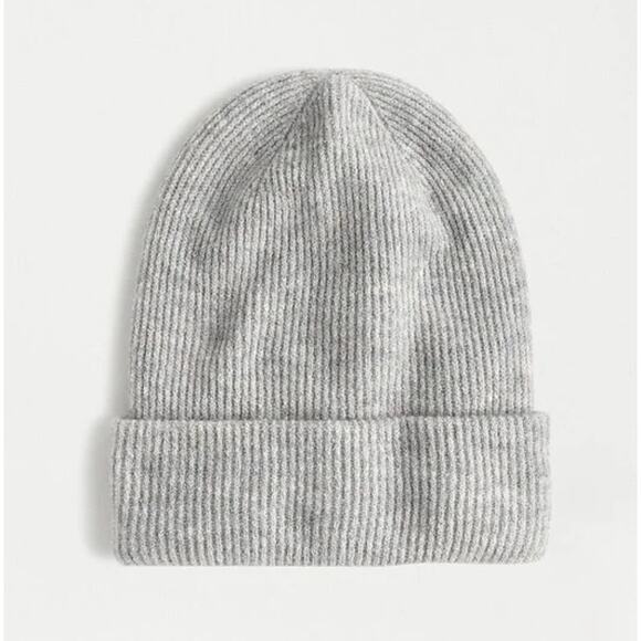 J CREW Ribbed Knit Beanie in Super Soft Yarn Women's OS Marled Chanticlaire Gray - Picture 1 of 8